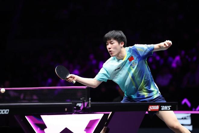 青春对决显担当 温瑞博力战不敌勒布伦